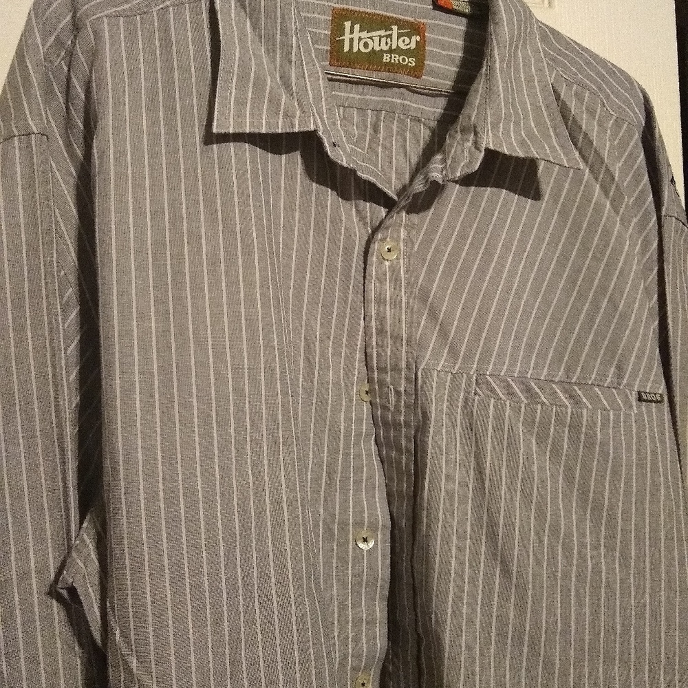 Howler Brothers XL long sleeve shirt